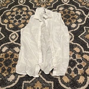 WHITE, SLEEVELESS BUTTON DOWN BLOUSE H&M